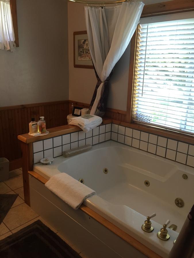 סנטה רוזה The Gables Wine Country Inn חדר תמונה