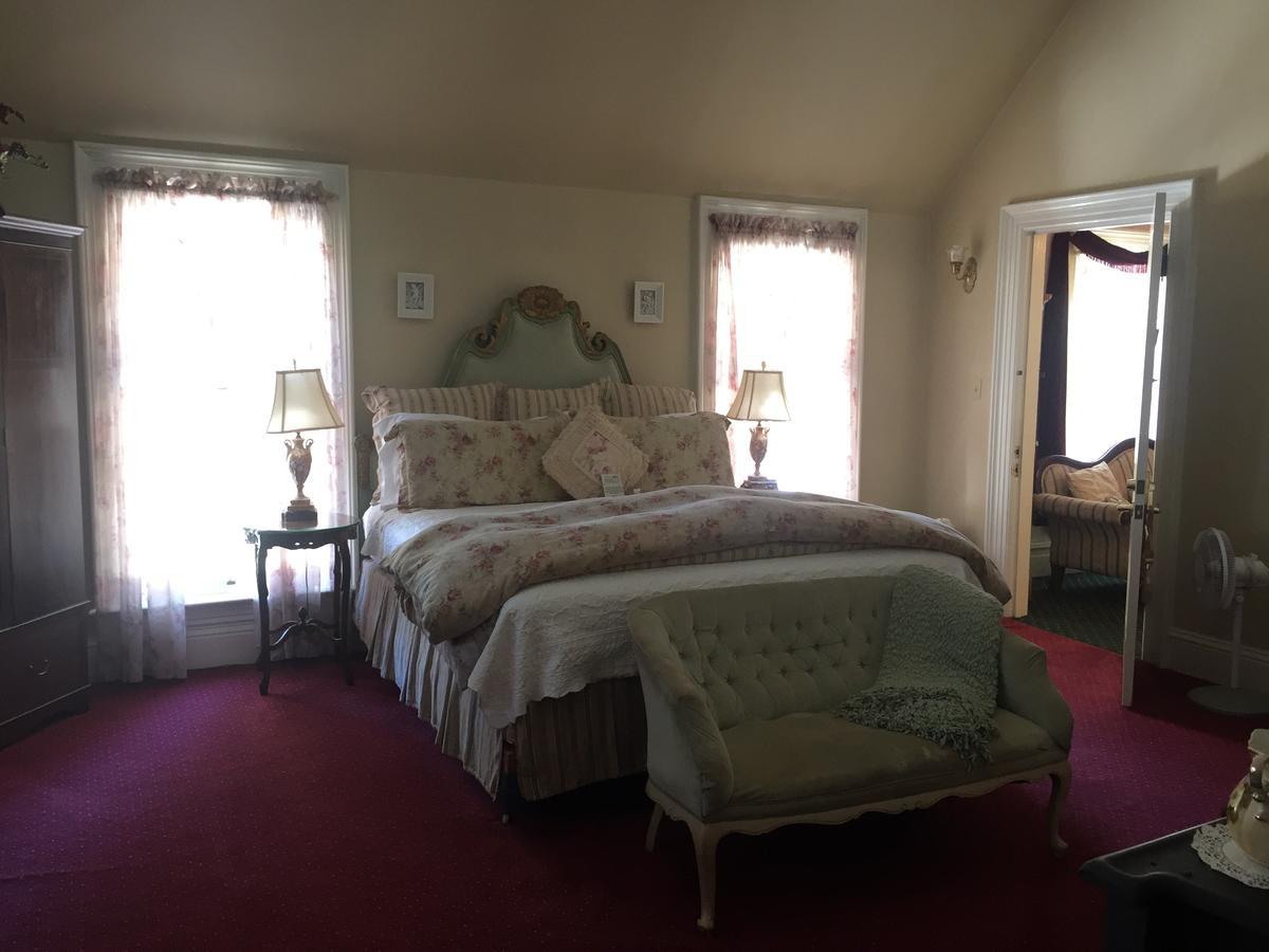 סנטה רוזה The Gables Wine Country Inn חדר תמונה